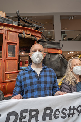 Climate Activists Occupy Wells Fargo Global Headquarters:April 25, 2022